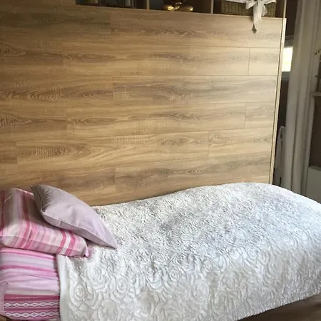 Bed & Breakfast Marianne Binche